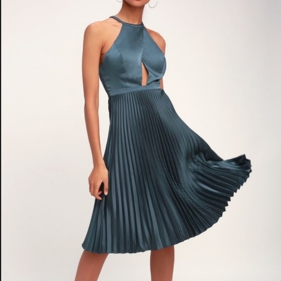 Ryse The Label Pia Pleated Dress Size M - Picture 7 of 12